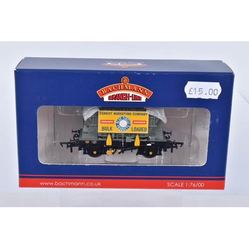 281 - THIRTEEN BOXED OO GAUGE BACHMANN BRANCHLINE MODEL RAILWAYS WAGONS, to include a Set of Three Norther... 