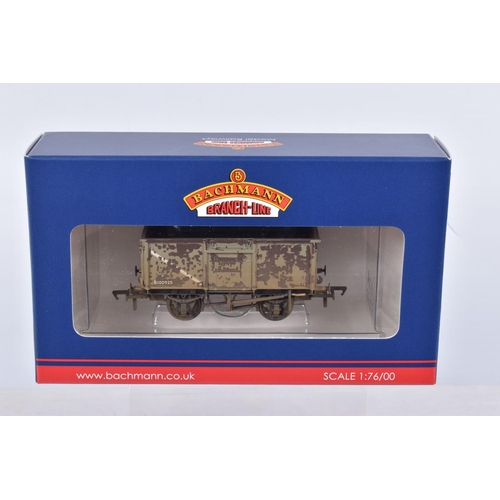 282 - TWELVE BOXED OO GAUGE BACHMANN BRANCHLINE MODEL RAILWAYS WAGONS, to include twelve of the 16 tone St... 