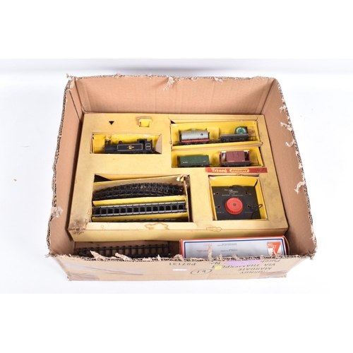 299 - A PART BOXED TRI-ANG RAILWAYS OO GAUGE GOODS SET, comprising class 3F 'Jinty' tank locomotive No.476... 