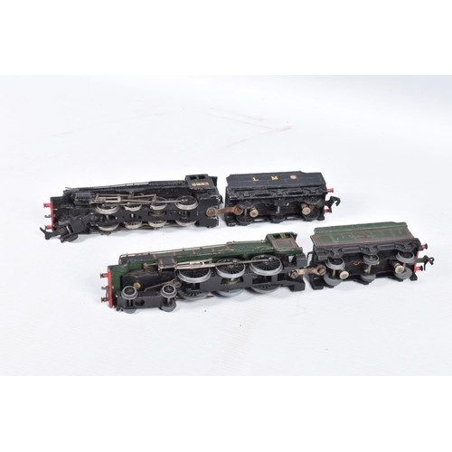 302 - FIVE UNBOXED HORNBY DUBLO LOCOMOTIVES, Castle class 'Bristol Castle' No.7013, B.R. green livery (EDL... 