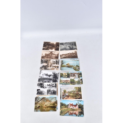 314 - A LARGE COLLECTION OF POSTCARDS, approximatle 850 to include Eastbridge, Eastbury, East Challow, Eas... 