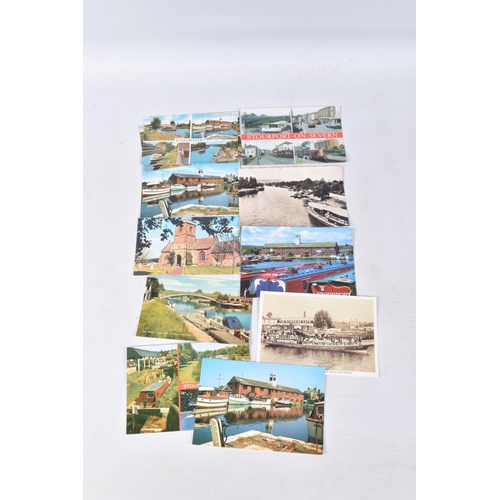 318 - A LARGE COLLECTION OF POSTCARDS, approximately 800 to include Stowhead, Stourport-on-Severn, Stowmar... 