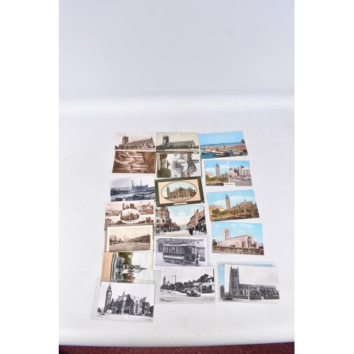 321 - A LARGE COLLECTION OF POSTCARDS, approximately 600 to include Robin Hoods Bay, Rochdale, Roker, Rook... 