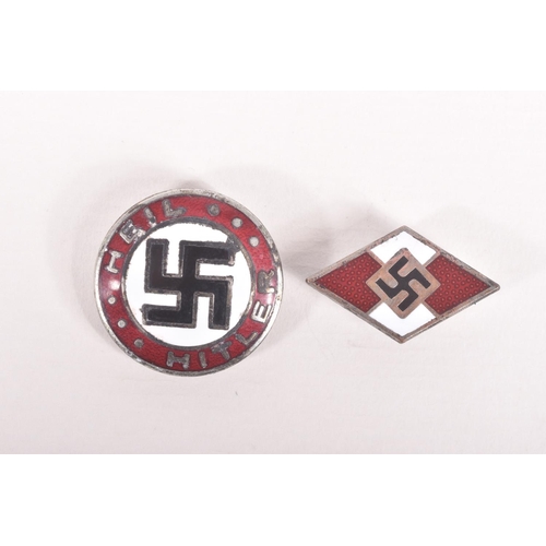 357 - TWO GERMAN PIN BADGES TO INCLUDE A HJ MEMBERS PIN AND ONE OTHER, the HJ pin has RZM and M1/29 on the... 