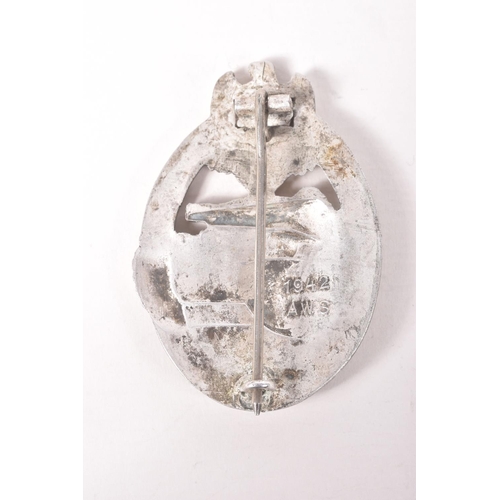 391 - A GERMAN SILVER PANZER ASSAULT BADGE WITH MAKERS MARKS, this badge retains most of its silver wash a... 