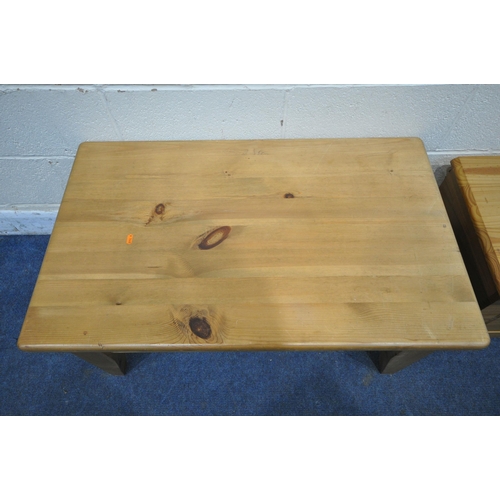 1281 - A MODERN PINE COFFEE TABLE, with two drawers and tapered legs, width 95cm x depth 58cm x height 47cm... 