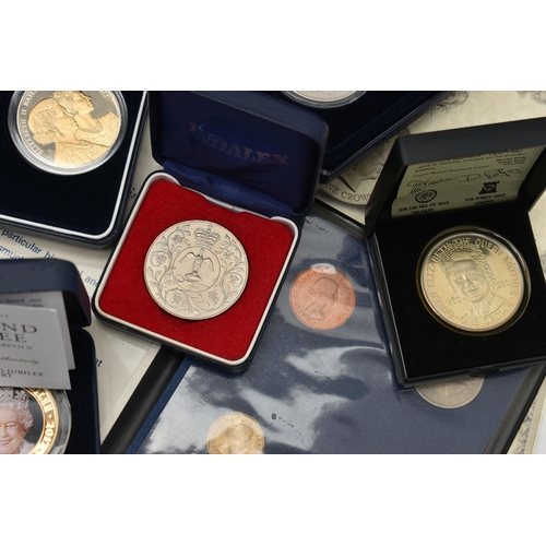 148 - A CARDBOARD BOX CONTAINING MAINLY UK 20TH AND 21ST CENTURY COINAGE, to include The Platinum Wedding ... 