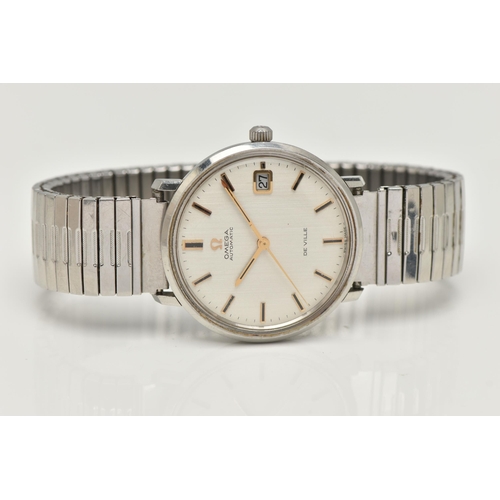 77 - A GENTS 'OMEGA' AUTOMATIC WRISTWATCH, round silver dial, signed 'Omega Automatic De Ville', baton ma... 