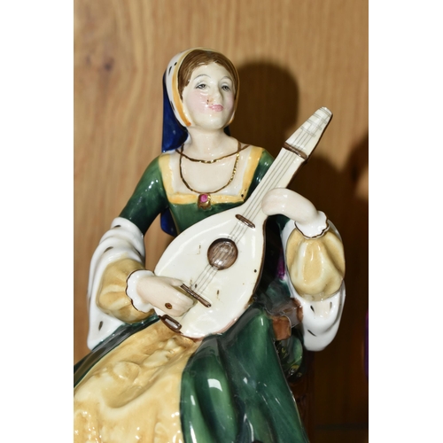 303 - TWO LIMITED EDITION ROYAL DOULTON FIGURINES, comprising Mary Tudor HN3834, no 907/5000 and Margaret ... 