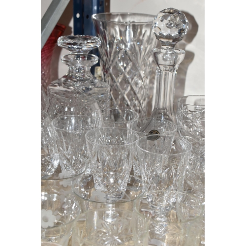 333 - A QUANTITY OF CUT CRYSTAL AND GLASSWARE, comprising a Waterford fruit bowl, Stuart Crystal bonbon di... 