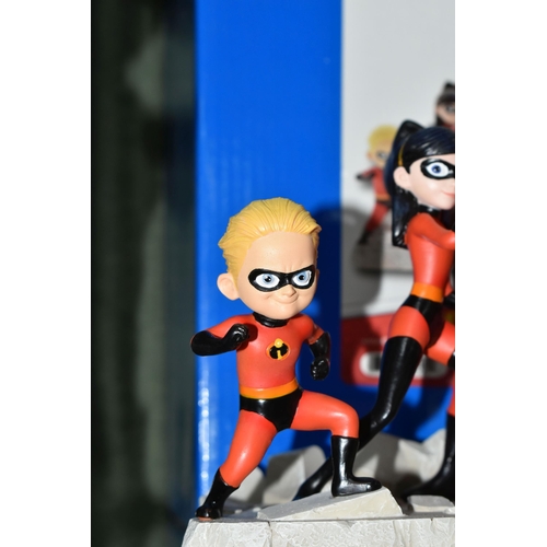 346 - AN ENESCO DISNEY ENCHANTING COLLECTION 'INCREDIBLES 2' FIGURE GROUP, titled 'Everyone is Special' no... 