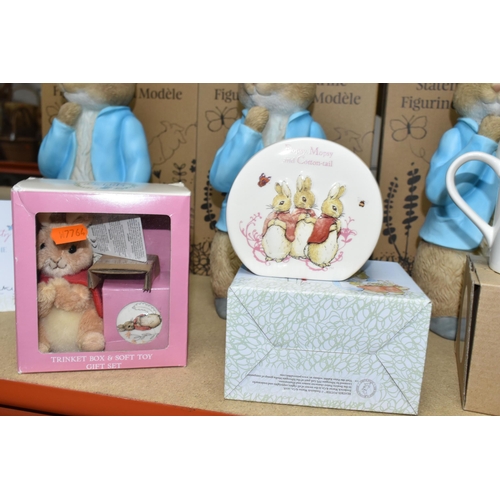 436 - A SELECTION OF BOXED ENESCO BEATRIX POTTER 'PETER RABBIT' COLLECTABLES, comprising three A29995 Pete... 