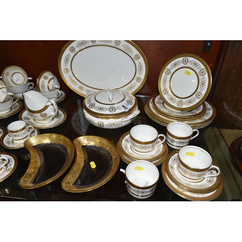 462 - AN EIGHTY NINE PIECE COALPORT LADY ANNE DINNER SERVICE, with tooled gilt bands around scrolling foli... 