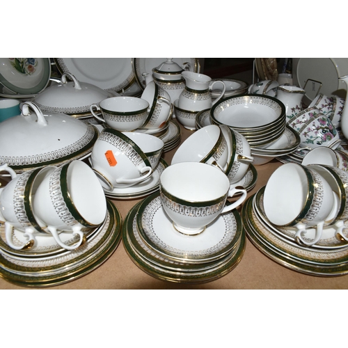 472 - ROYAL GRAFTON PART DINNER AND TEASETS, comprising a six place Majestic dinner service with five cups... 