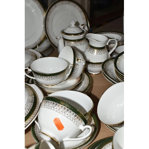 472 - ROYAL GRAFTON PART DINNER AND TEASETS, comprising a six place Majestic dinner service with five cups... 