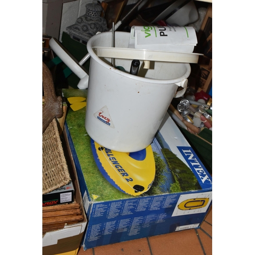 474 - SEVEN BOXES AND LOOSE ASSORTED SUNDRY ITEMS ETC, to include a Vigo Pulpmaster, Intex Challenger II i... 