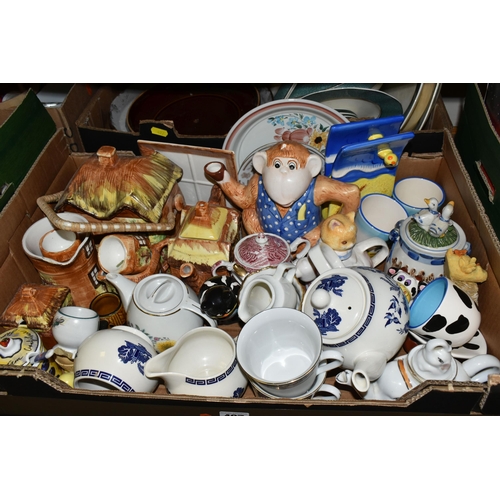 497 - FOUR BOXES OF CERAMICS AND SUNDRY ITEMS, to include a twenty one piece Wedgwood & Co Ltd 'Garden' pa... 