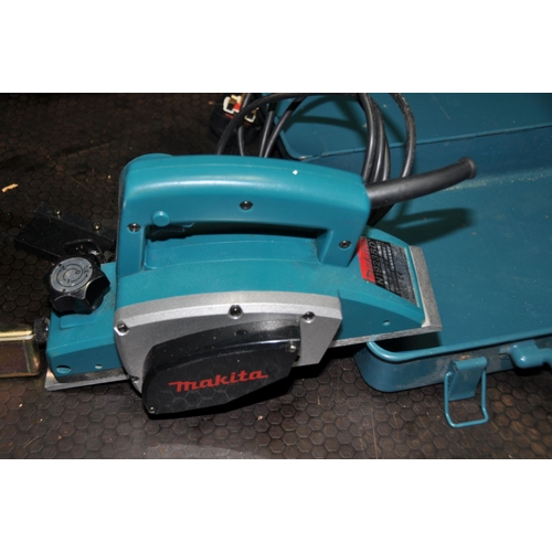 1077 - A MAKITA N1923BD ELECTRIC PLANER and an empty Makita power tool case (PAT pass and working)(2)