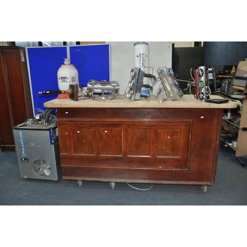 1090 - A BAR AND BAR EQUIPMENT including a Cornelius Maxi 210, a Polar Flow PF7, an EWL beer pull, four tri... 