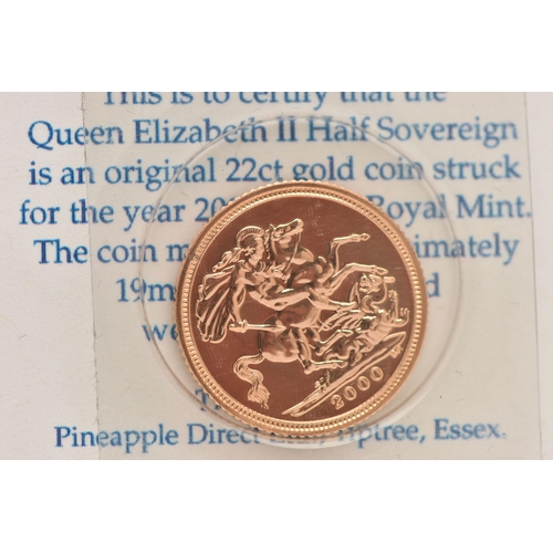 51 - A 22ct GOLD HALF SOVEREIGN COIN 2000 ELIZABETH II, 3.99 grams, 19.30mm, .916 fine, in blister pack w... 