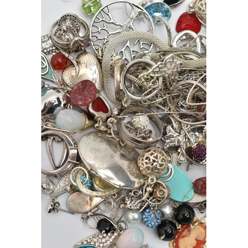 88 - A BAG OF ASSORTED JEWELLERY, to include a selection of white metal earrings, rings and chains, many ... 