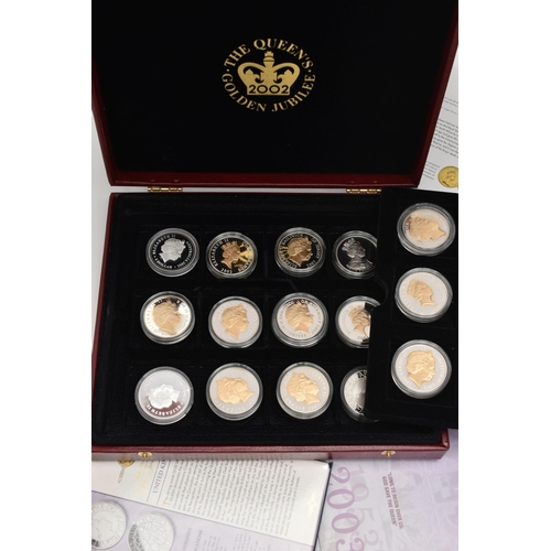 135 - A ROYAL MINT QUEEN ELIZABETH II GOLDEN JUBILEE COLLECTION BOXED SET, of 24x Five Pound coins highlig... 