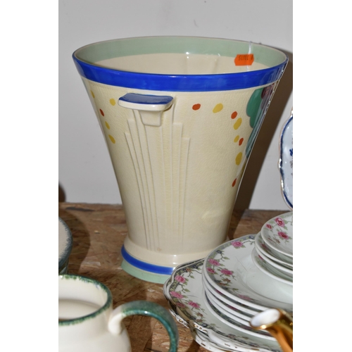 338 - A GROUP OF CERAMICS, comprising Royal Doulton 'Gaylee' D5305 Art Deco vase, height 21.5cm x diameter... 