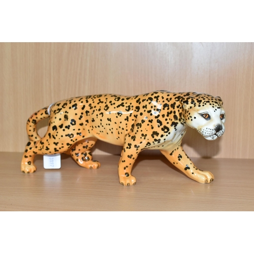 356 - A BESWICK LEOPARD FIGURE, model number 1082, height 12cm (1) (Condition Report: crazing lines visibl... 