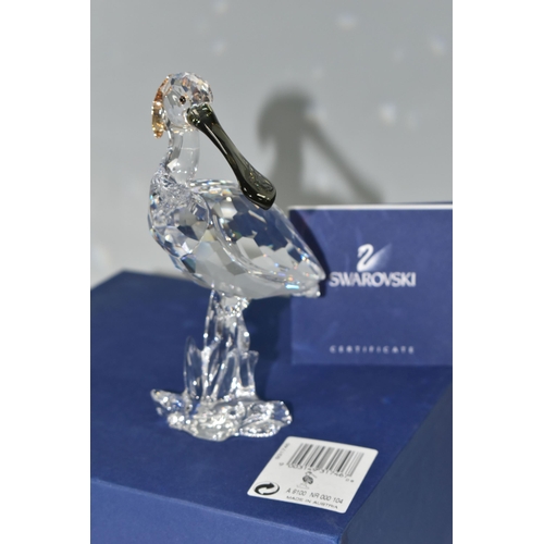 388 - A BOXED SWAROVSKI CRYSTAL 'SPOONBILL' SCULPTURE, depicting a Spoonbill with coloured beak standing a... 