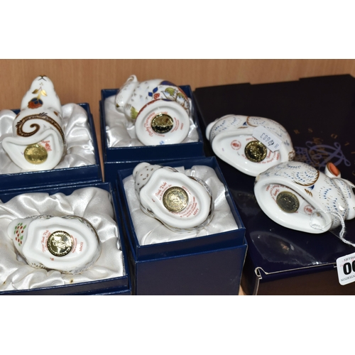 390 - SIX ROYAL CROWN DERBY PAPERWEIGHTS, mostly boxed, including Collectors Guild exclusives, comprising ... 