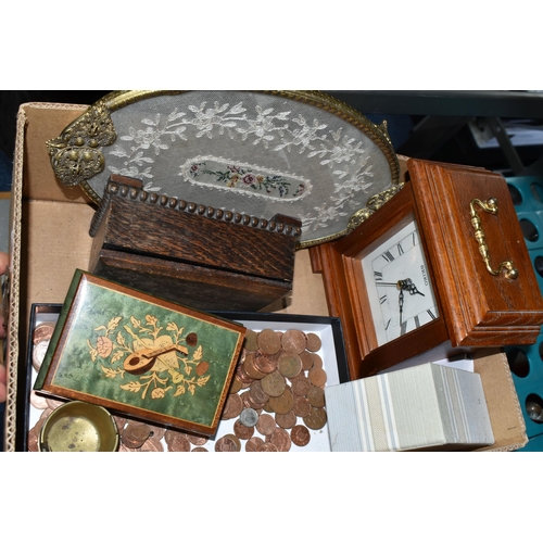 433 - ONE BOX OF MISCELLANEOUS SUNDRIES, to include a modern Seiko mantel clock, a wooden cigarette box, a... 