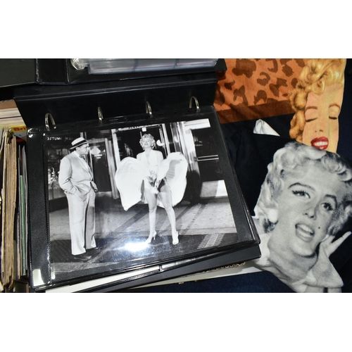 458 - A COLLECTION OF MODERN MARILYN MONROE MEMORABILIA, to include sets of trading cards, photographs and... 