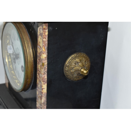 469 - A LATE 19TH CENTURY FRENCH BLACK SLATE MANTEL CLOCK, white enamel dial with gilt bezel, gilt finial ... 