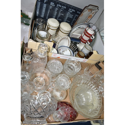 499 - FOUR BOXES OF CERAMICS AND GLASS WARES, to include a Mason's Chartreuse wavy rimmed serving dish, a ... 