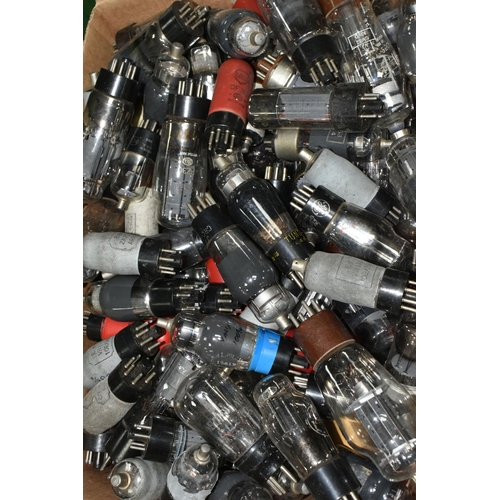 531 - A QUANTITY OF ASSORTED BOXED AND UNBOXED VALVES, not tested, assorted sizes and types, boxed example... 