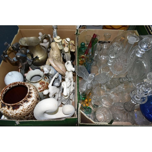 537 - FOUR BOXES AND LOOSE CERAMICS, GLASS, EPHEMERA AND SUNDRY ITEMS, to include a small number of postca... 