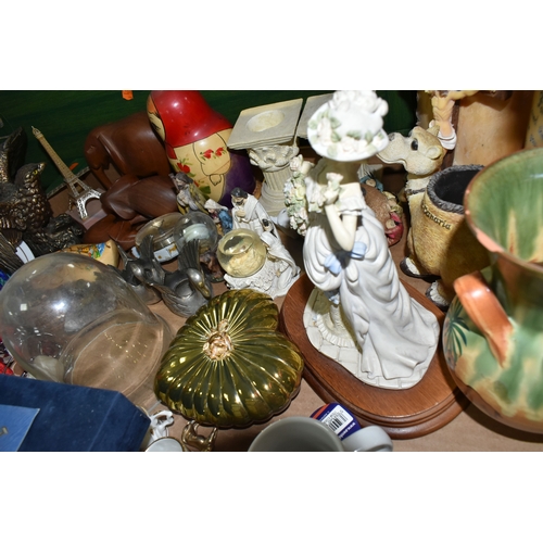 496 - TWO BOXES AND LOOSE CERAMICS, GLASS, LAMPS AND SUNDRY ITEMS, to include a boxed Ritzenhoff designer ... 