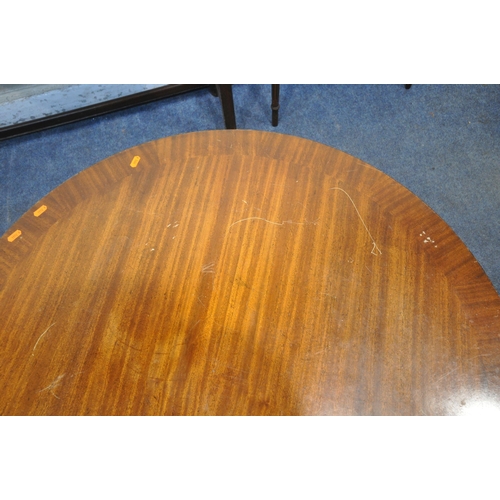 1231 - A 20TH CENTURY MAHOGANY CIRCULAR TABLE, fitted with four drawers, on four splayed legs, diameter 92c... 