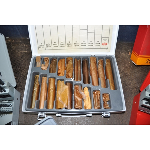 1055 - A SELECTION OF BOXED AND NEW METRIC DRILL BITS by Terrax, SKF, Cleveland etc