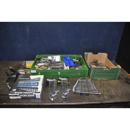 1068 - TWO TRAYS CONTAINING MODERN AND VINTAGE SPANNERS including Elora, Gedore, Garrington, Workzone etc