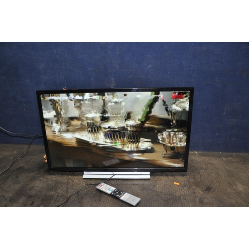 1086 - A TOSHIBA 32L3863DB 32in SMART TV with remote (PAT pass and working)