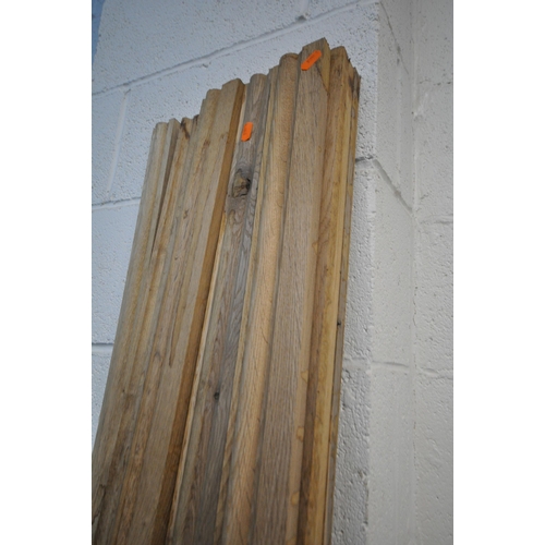 1108 - A QUANTITY OF OAK ARCHITRAVE, to include ten matching 210cm lengths, two 102cm lengths, and two simi... 