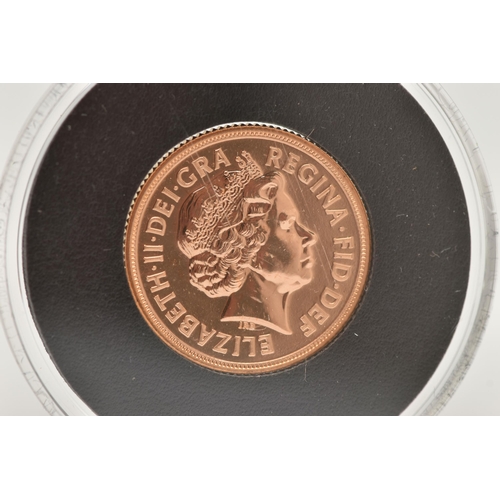 71 - A QUEEN ELIZABETH II GOLD BULLION SOVEREIGN COIN 2015, 22ct gold, 7.98 gram, 22.05mm