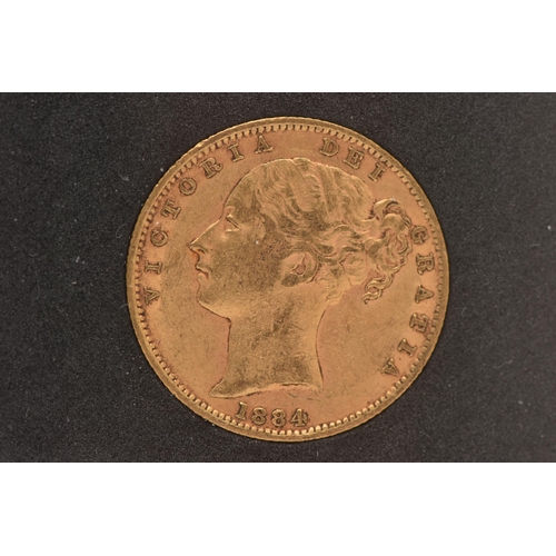 73 - A CASED FULL GOLD SOVEREIGN COIN QUEEN VICTORIA (SYDNEY MINT) SHIELD BACK 1884, 7.98 gram, .916 fine... 