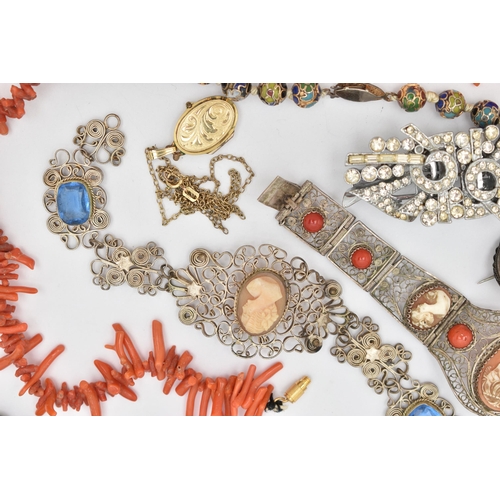 116 - A SMALL BAG OF ASSORTED JEWELLERY, to include a coral branch bead necklace, fitted with a base metal... 