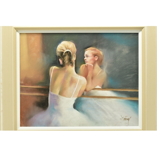 305 - DOMINGO ALVAREZ GOMEZ (SPAIN 1942) 'REFLECTION OF A BALLERINA', a ballerina leans against a barre, s... 