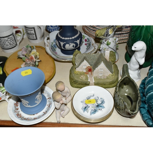 356 - A GROUP OF DECORATIVE CERAMIC ITEMS ETC, to include Coalport 6071 pattern plates and a dish - one pl... 