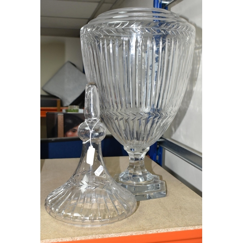 362 - A LARGE 20TH CENTURY GLASS PEDESTAL VASE AND COVER, with band of leaves and vertical band decoration... 