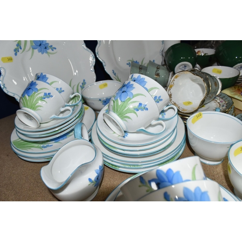 368 - A GROUP OF AYNSLEY BONE CHINA INCLUDING FIVE SMALL PIECES PRINTED AND TINTED WITH ORCHARD FRUIT DECO... 