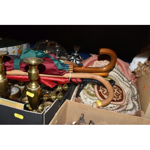 379 - SIX BOXES AND LOOSE ASSORTED SUNDRY ITEMS ETC, to include a box of metal wares - plated and brass ca... 